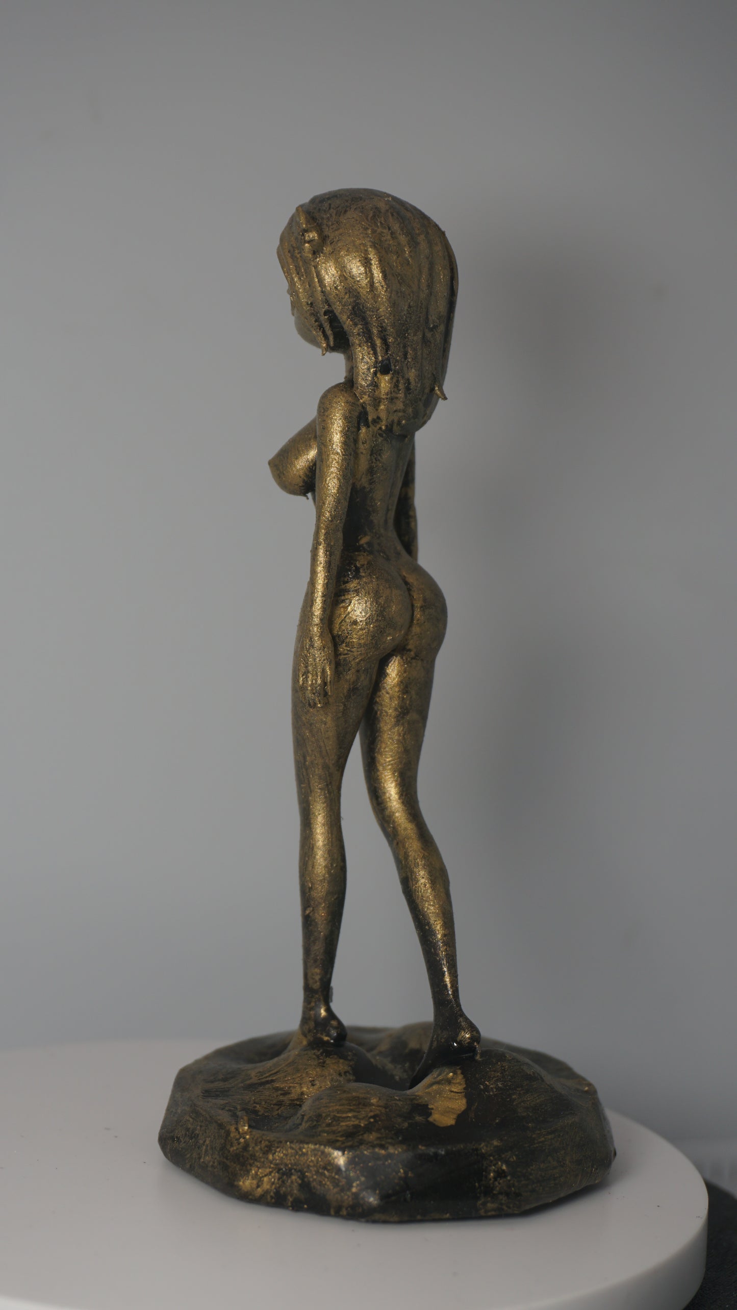 Claire From the Summoning Statue