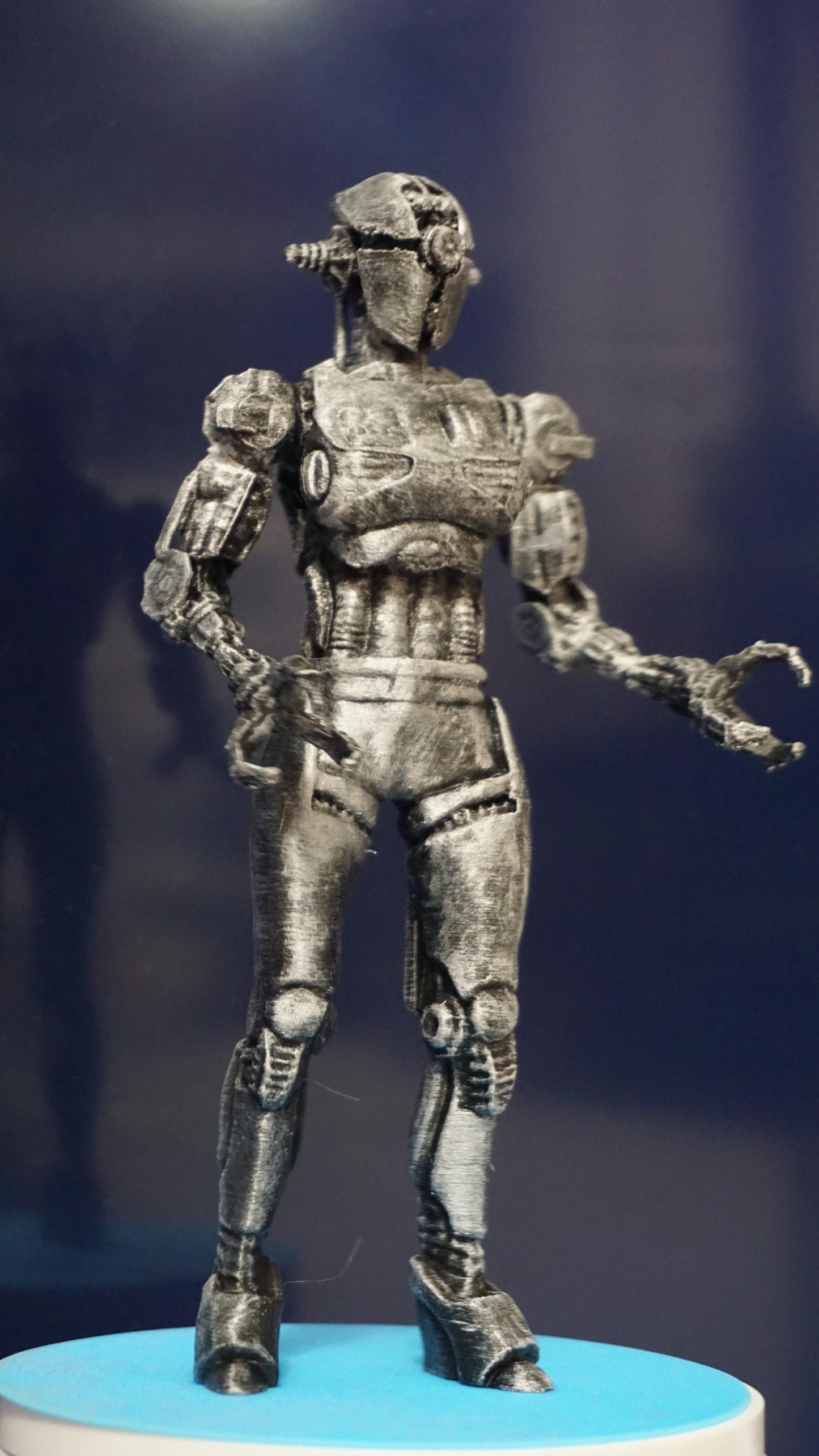 Assaultron Dark sci fi Robot Figurine