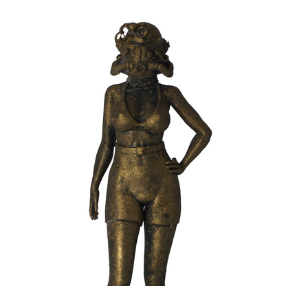 Paladin of steel Woman Statue