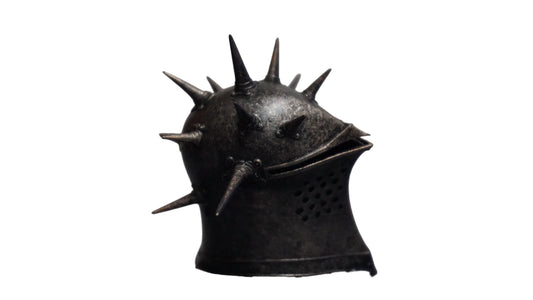Spiked Elite Knight Helm Replica Cosplay and dress up piece