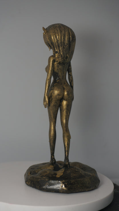 Claire From the Summoning Statue