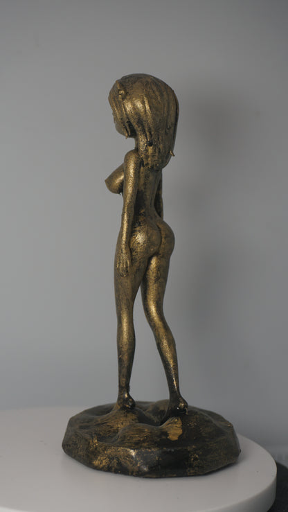 Claire From the Summoning Statue
