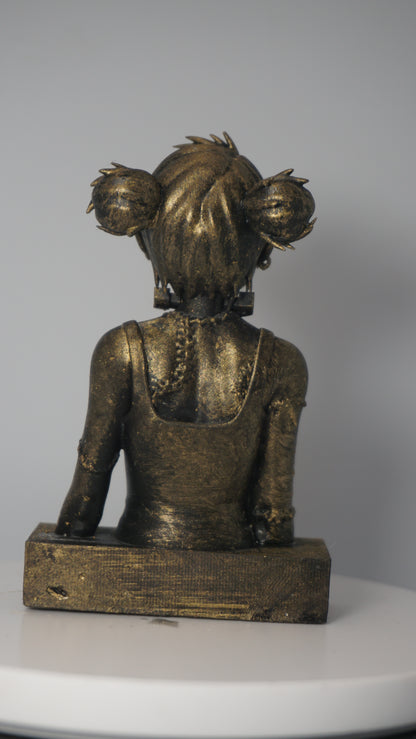 Frankenstein Girl Will seem strangely.. Statue