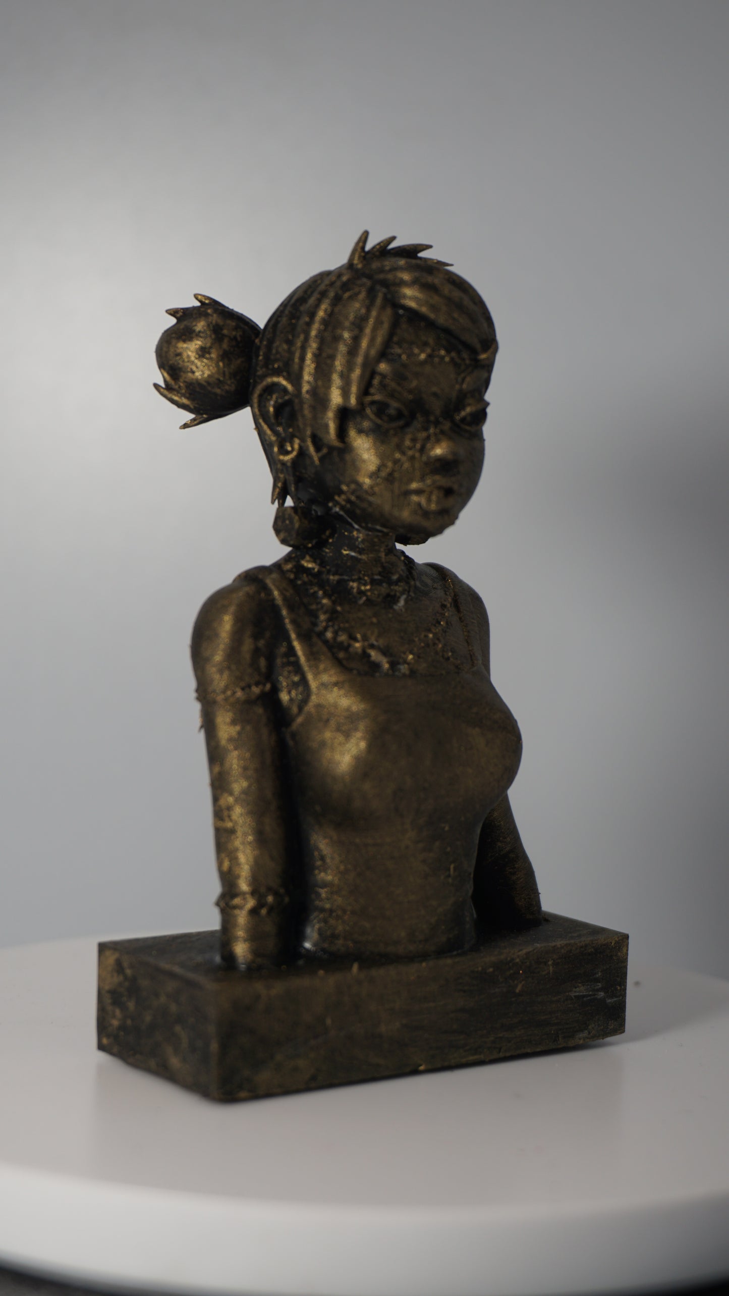 Frankenstein Girl Will seem strangely.. Statue