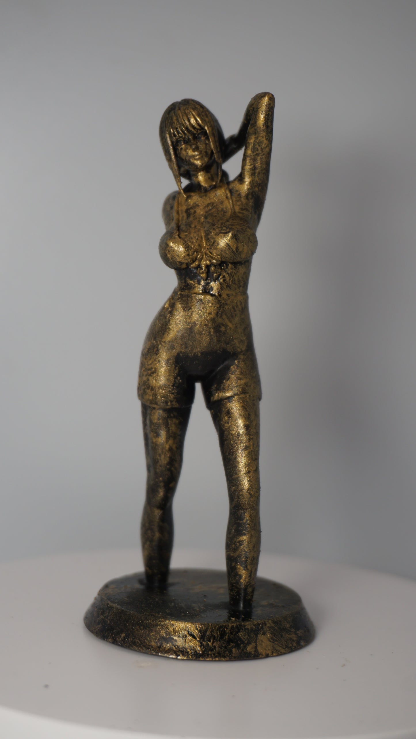 Anime Makima Statue
