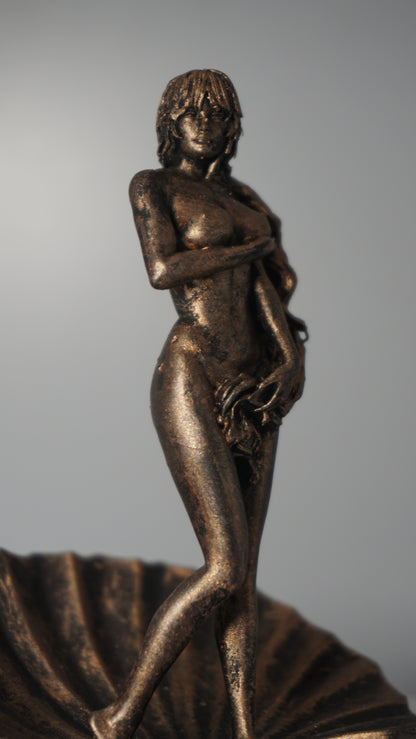 Modern Venus Statue