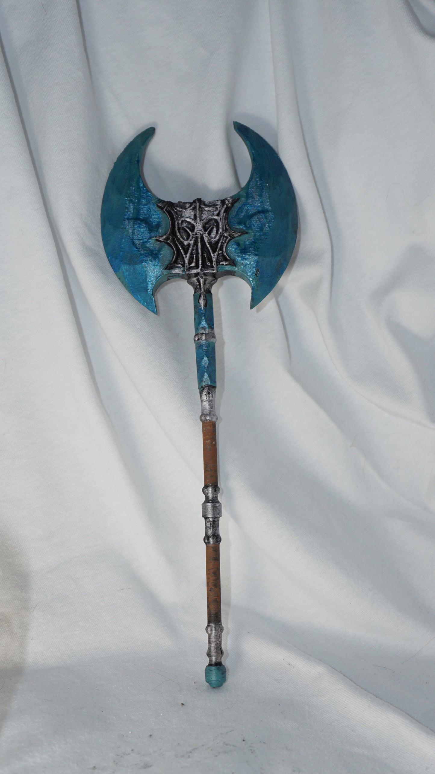 Stalhrim Great Axe Non functional Durable Plastic Replica Cosplay Piece
