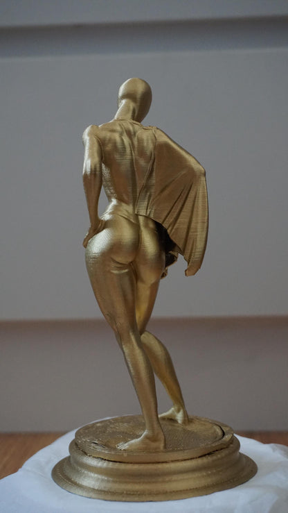 Shrouded Form – Faceless Female Figurine