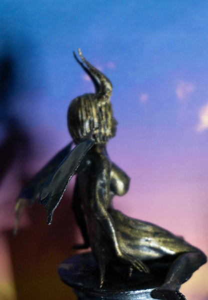 Demonic Succubus Statue, 3D Printed PLA Sculpture, Tabletop Decoration