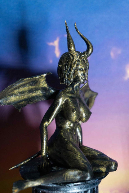 Demonic Succubus Statue, 3D Printed PLA Sculpture, Tabletop Decoration