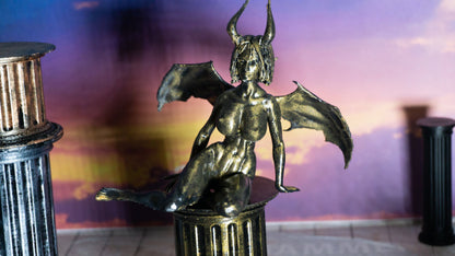 Demonic Succubus Statue, 3D Printed PLA Sculpture, Tabletop Decoration