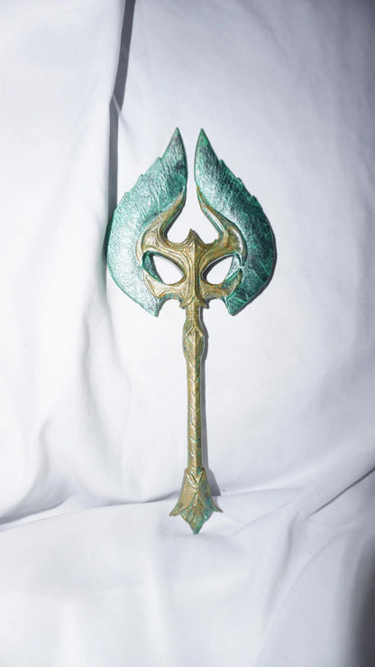 Glass War Axe replica